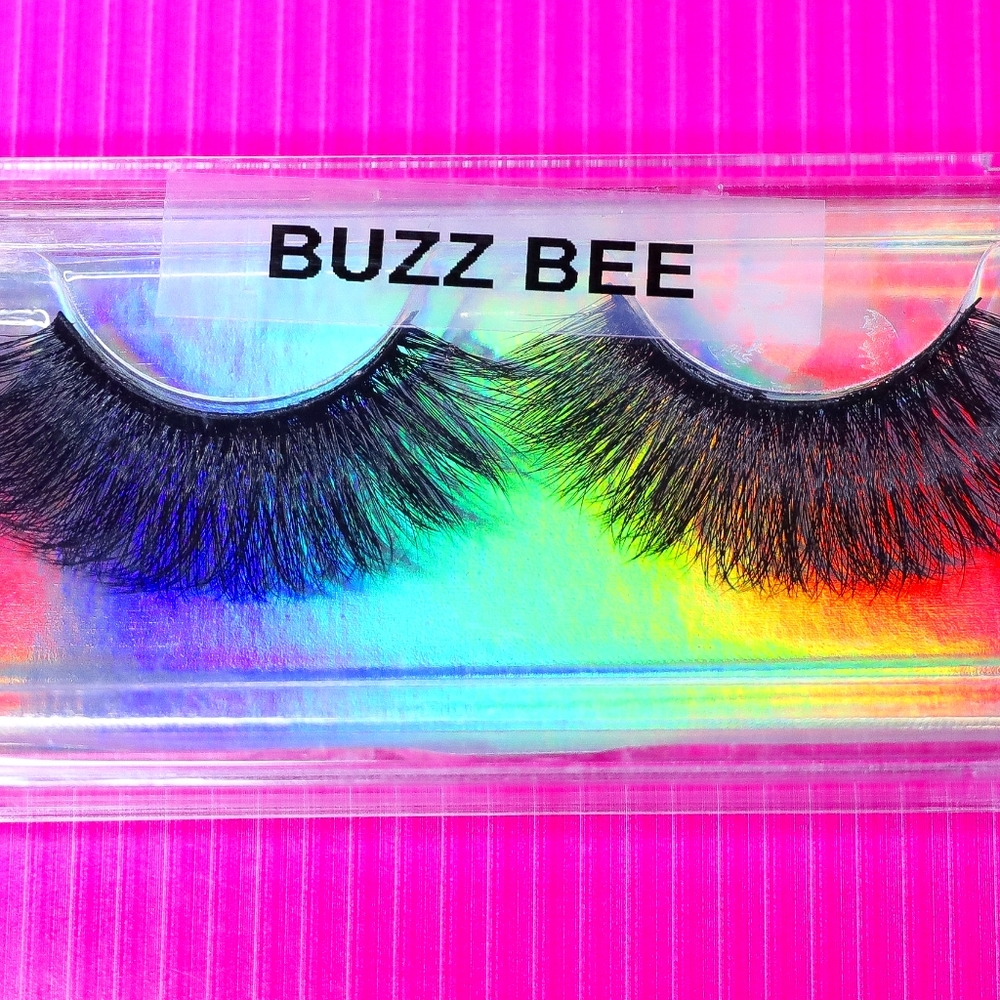 BUZZ BEE 🐝 25mm mink lash ROYALTY COLLECTION